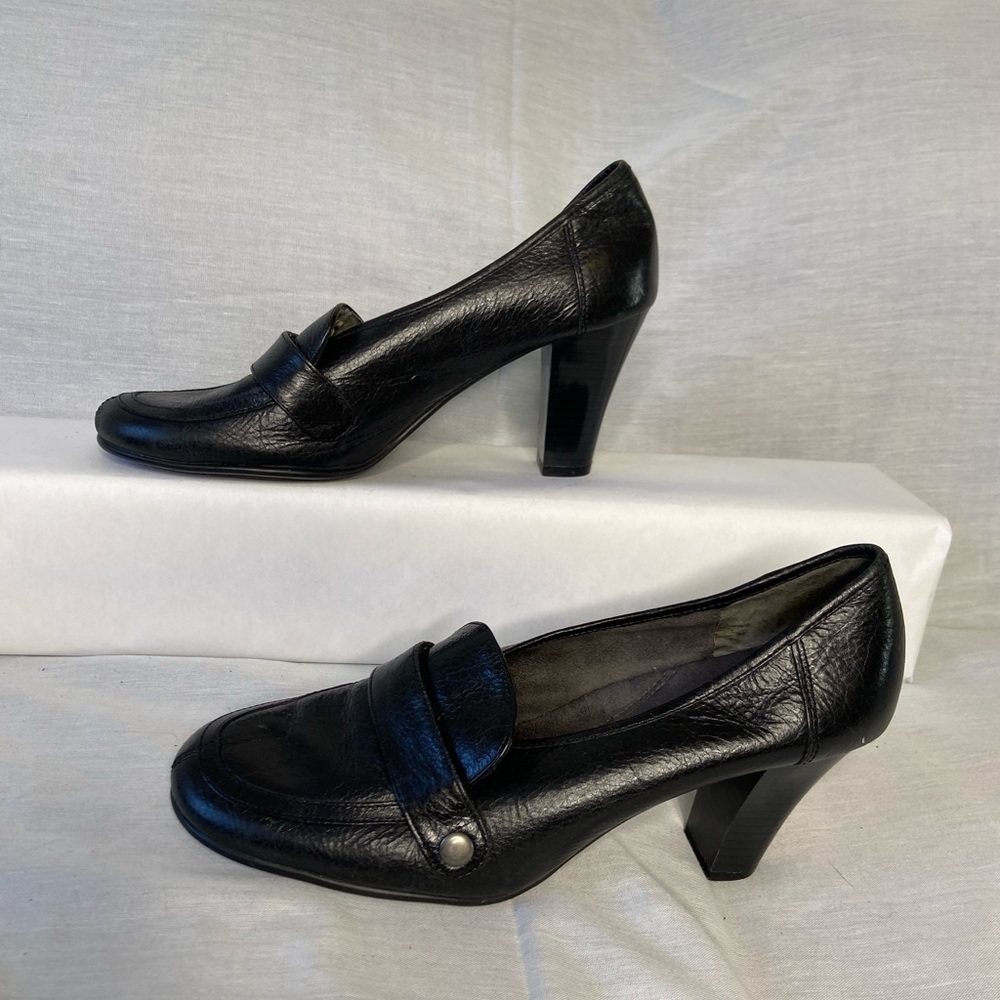 SH-008 AEROSOLES BLK HEELED LOAFERS (11)